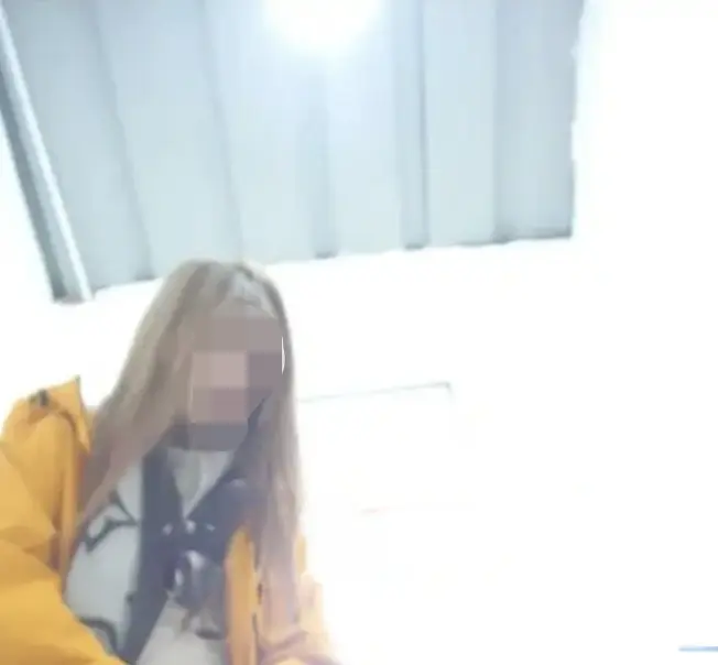 《抖音木木黑色工装裤厕所事件原视频-<抖音木木黑色工装裤厕所>完整版无广告在线看-高清资源网盘下载》