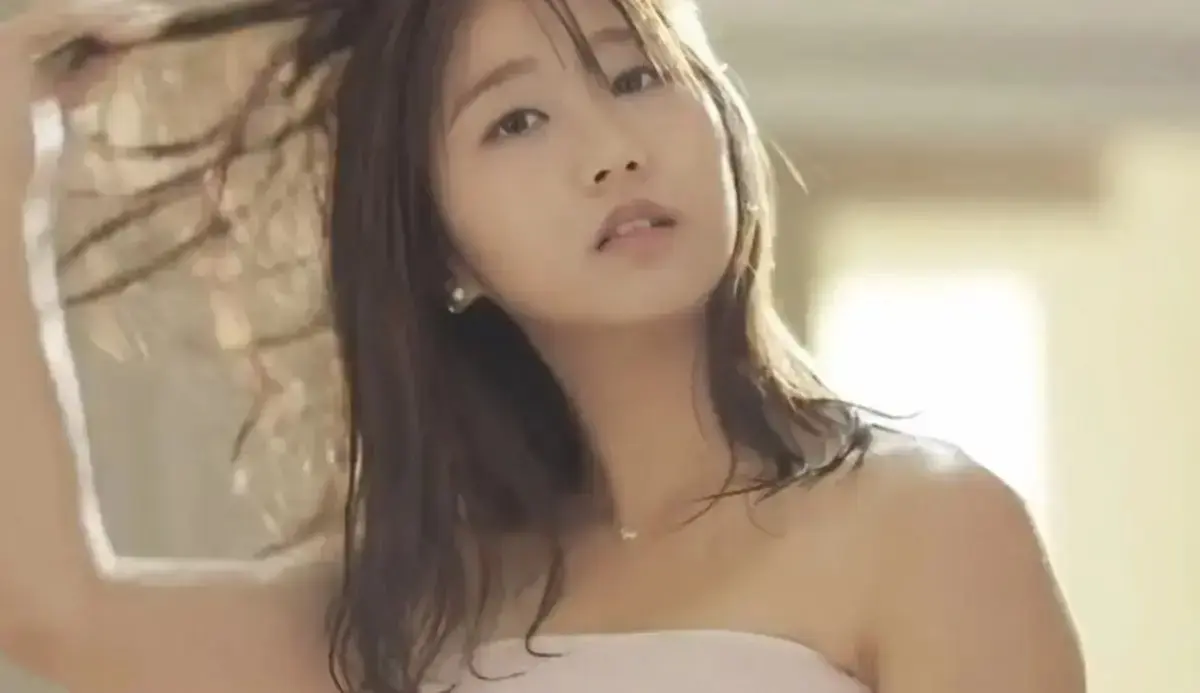 《表妹》韩国电影表妹未删减完整版HD中字在线看-伦理片《表妹》高清1080P免费播放-夸克迅雷百度云盘下载通道