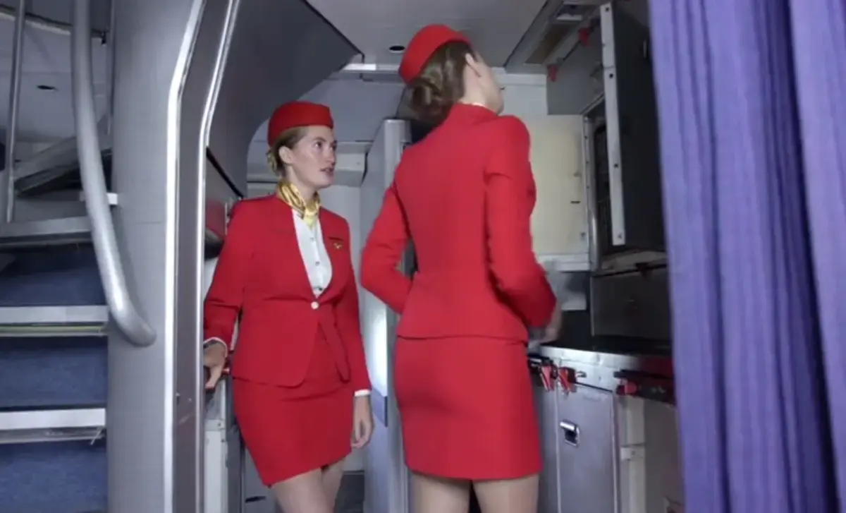 法国空姐多塞尔航空2019电影高清完整版在线观看-免费资源下载-法国空姐全集在线播放