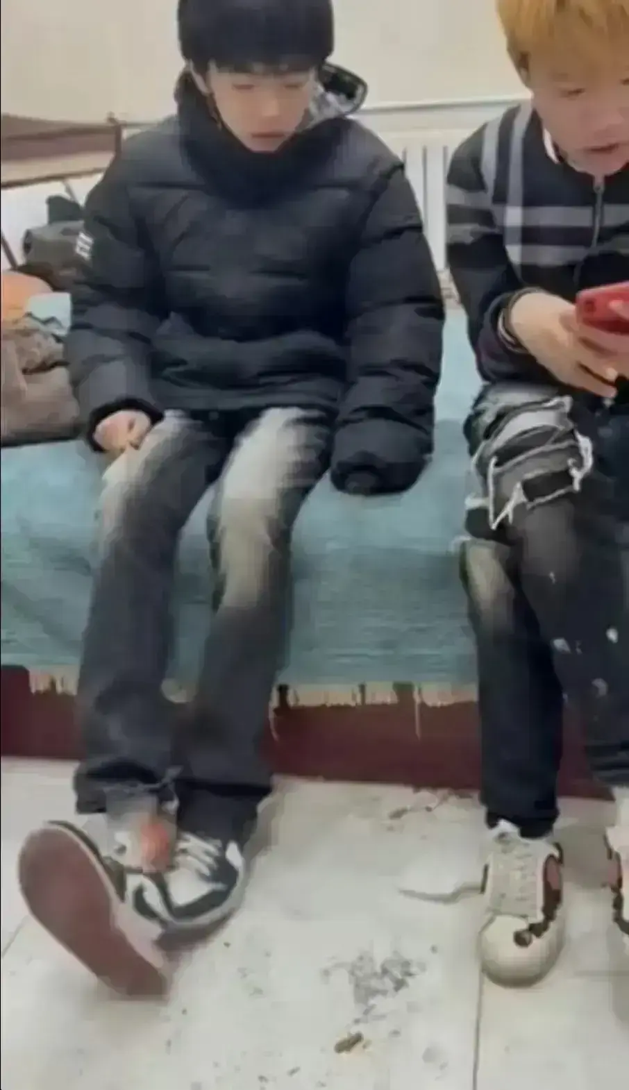 在线观看《轻奢小子和美式 boy》未删减版 - 超清原片资源免费放送 - 轻奢小子和美式 boy全集流畅播放